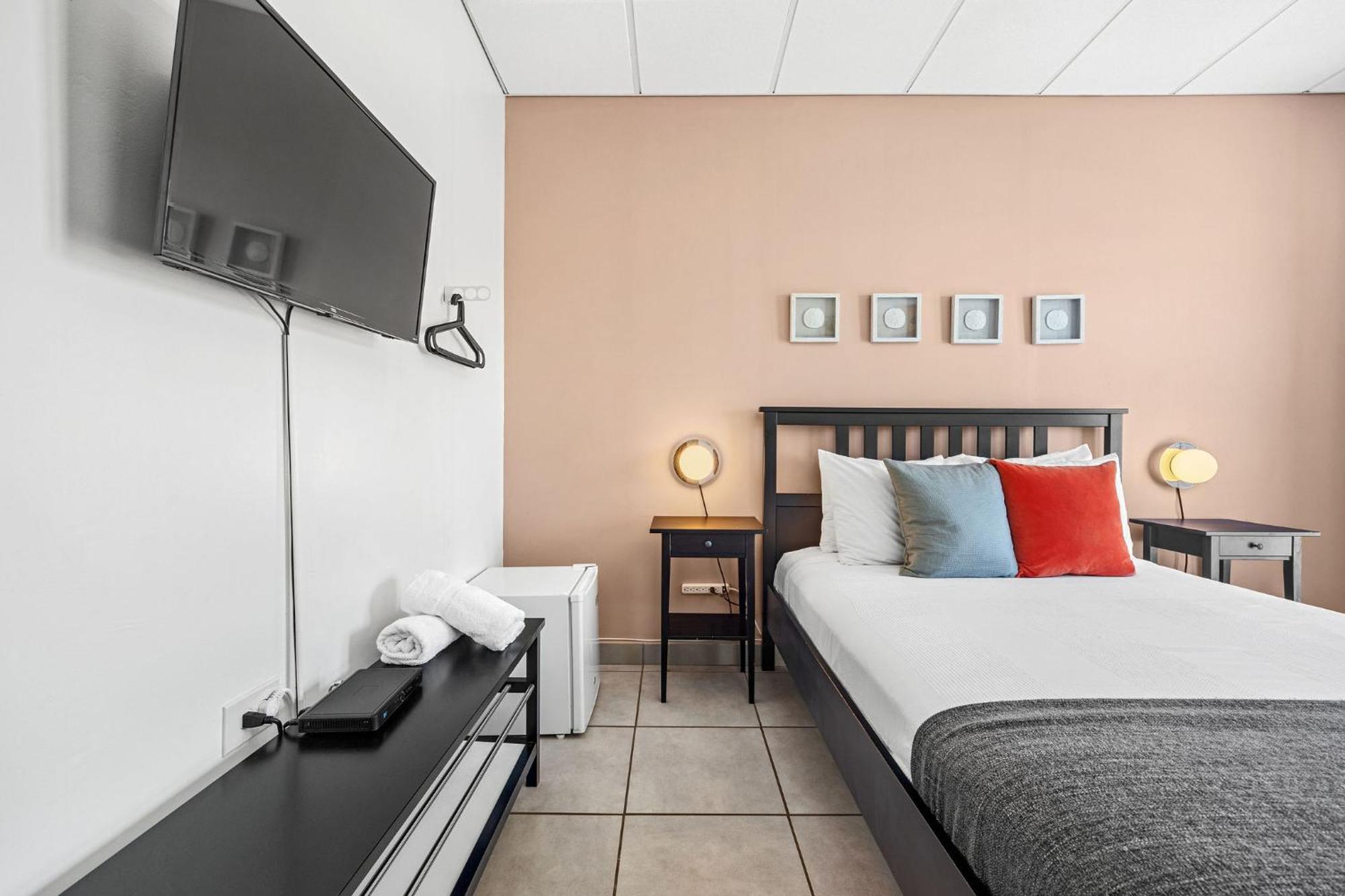 Rincon Plaza Hotel Экстерьер фото
